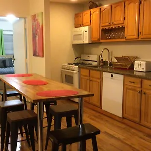  Apartamento Brownstone Living