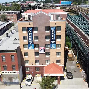 2* Hotel East