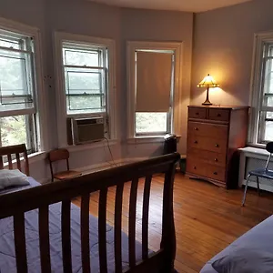  Habitación en casa particular Sid's Victorian Oasis